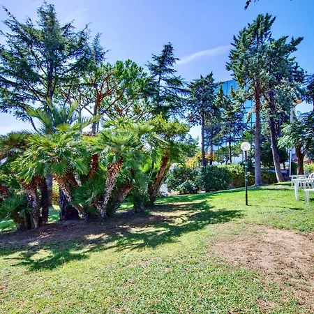 Apartamento Free Parking-sea View, With Pool & Garden