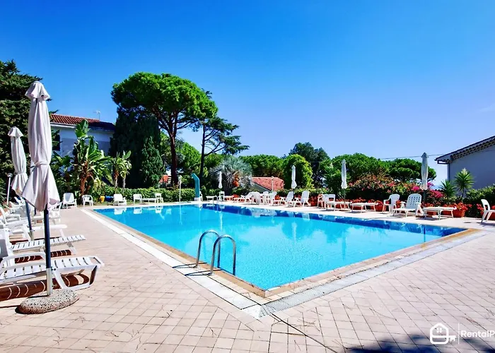 Free Parking-sea View, With Pool & Garden Apartman San Remo